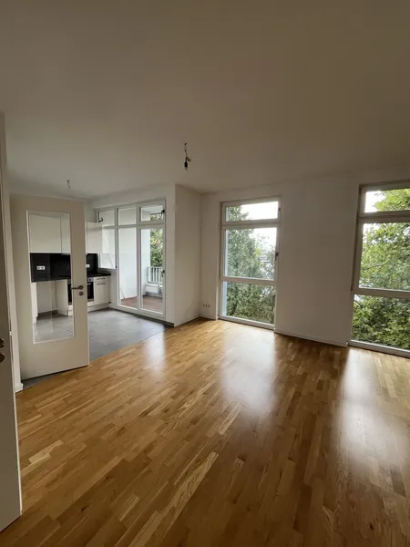Charmante 3-Zimmerwohnung mit Einbauküche und Balkon in den Ortlergärten — photo 1